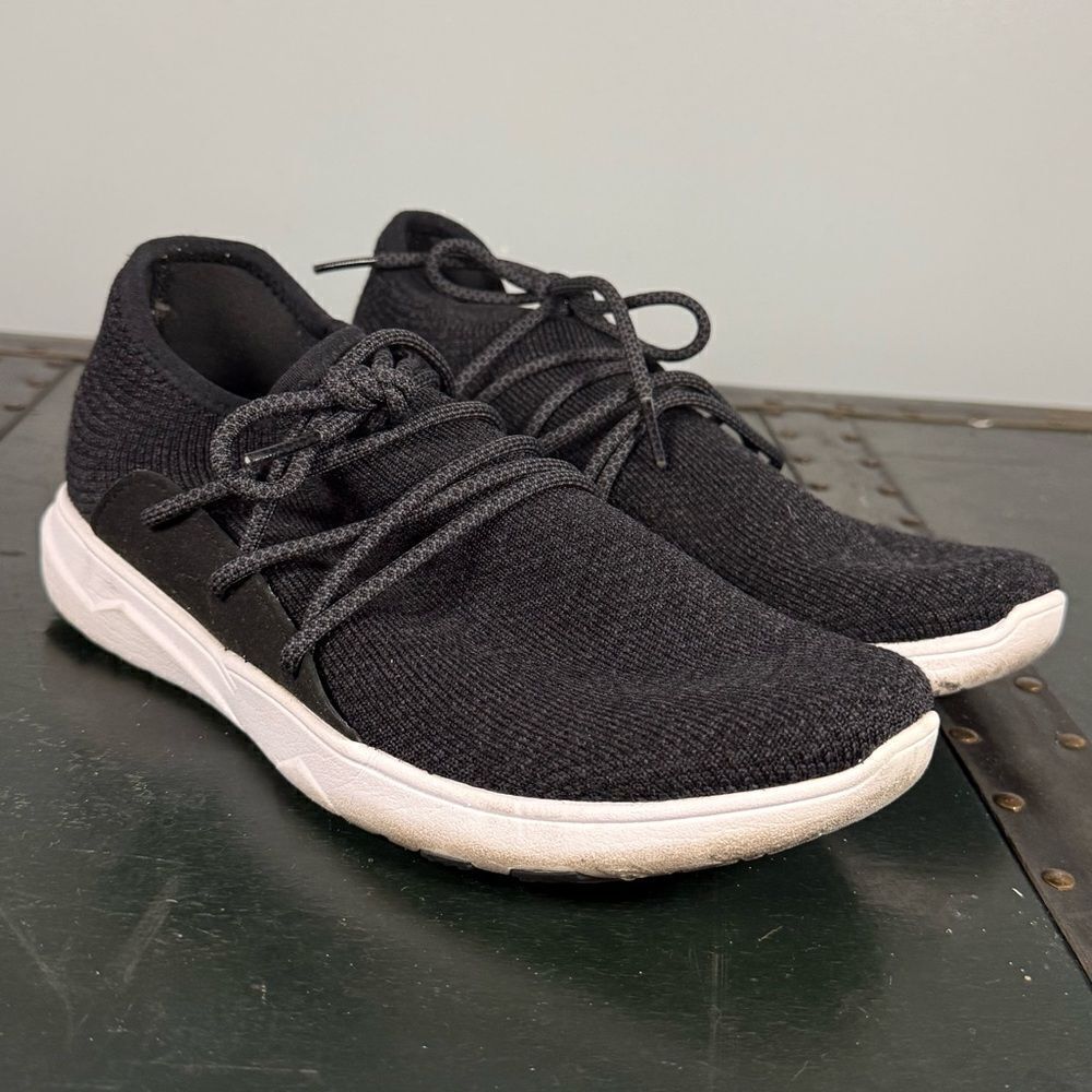 Vessi Cityscape Black White Knit Lace Up Shoes Sneakers Womens Size 7